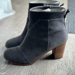 Toms Suede Booties Size 7.5